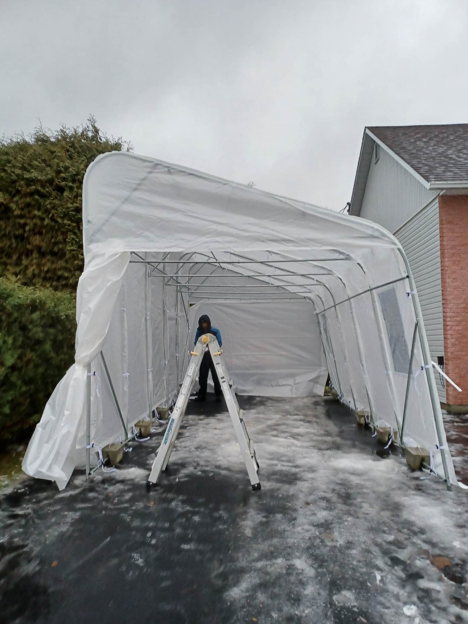 326519973_702994141288778_4953014387042175946_n