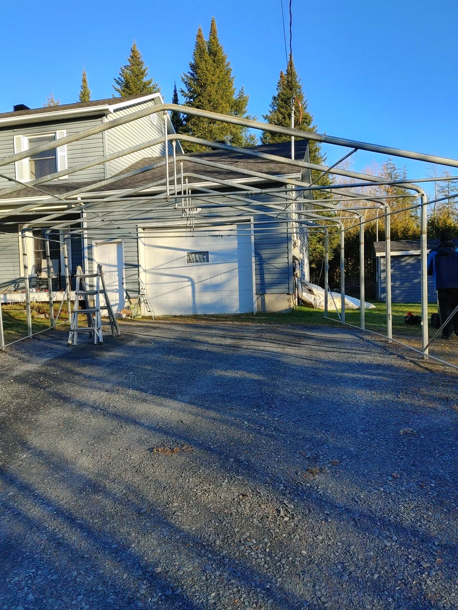 Installation des abris d'auto